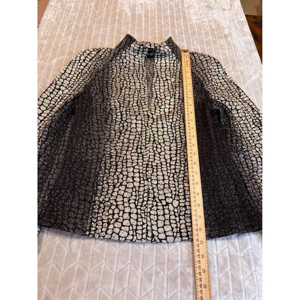 St. John Black Gold Metallic Crocodile Animal Print Zip Up Jacket Blazer Size 6 - Picture 10 of 13